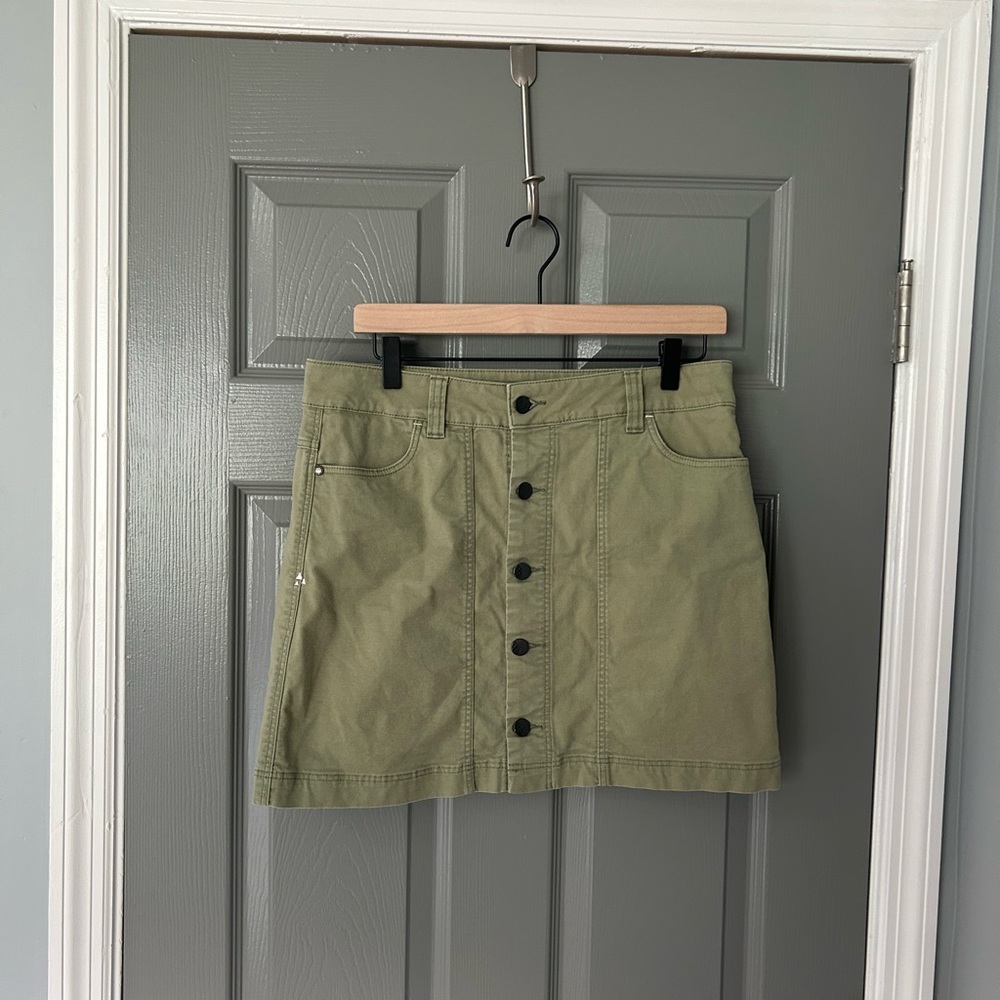 Stio Ralston canvas green button up mini skirt 8